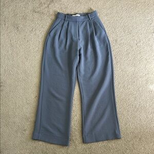 A&F Sloane Tailored Premium Crepe Pant